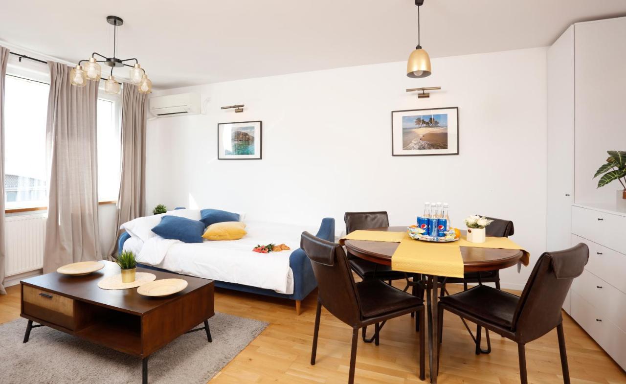 Athenaeum Wonderful View Flat Apartamento Bucareste Exterior foto