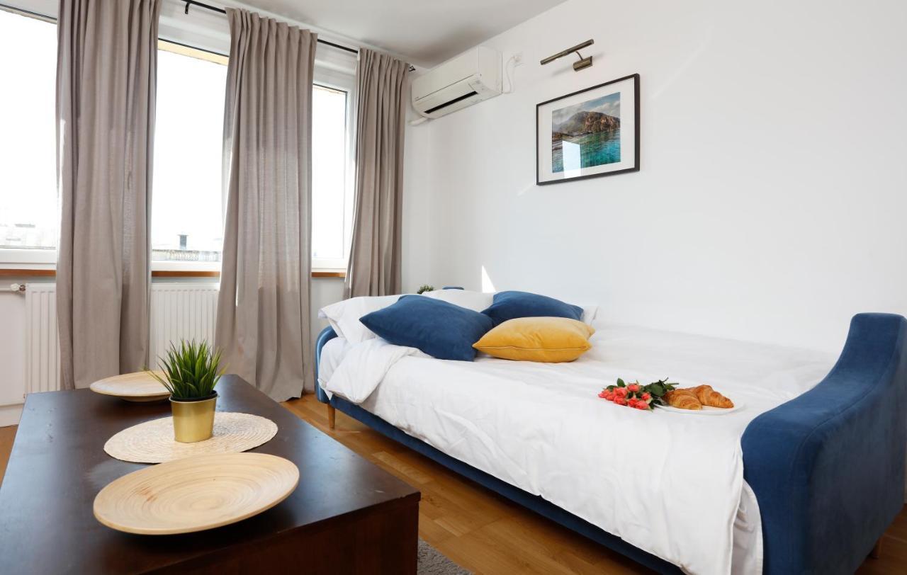 Athenaeum Wonderful View Flat Apartamento Bucareste Exterior foto